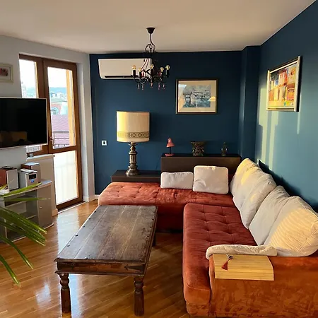 Appartamento Thermae Heritage Penthouse With Garage Varna